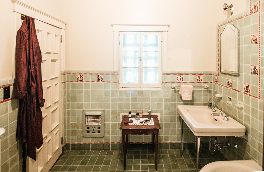 a-silk-robe-draped-over-a-bathroom-door1000